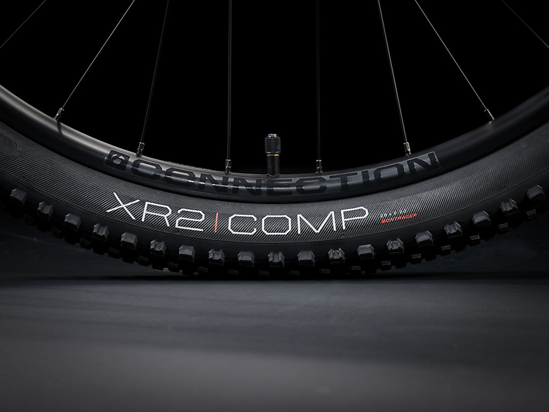 TREK Marlin 4 Gen 2 Hardtail Mountain Bike in Alpine Blue-4